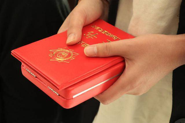 浩气长存 忠魂不泯 ——王文礼追悼会 在呼和浩特市