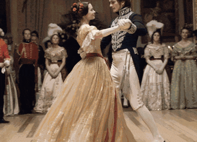 这款袖子遮肉100分!瞬间解救"拜拜肉"_宫廷袖