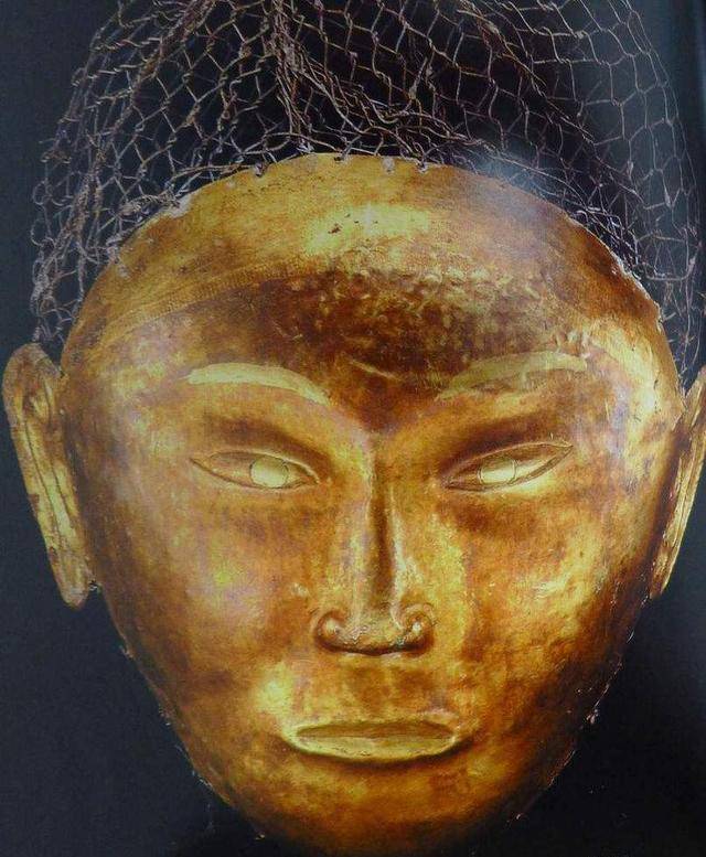 辽公主墓出土一件金面具厚度仅05毫米制作工艺令人震撼