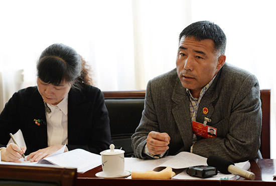 【两会内蒙古声音】陈良代表:着力保护生态 坚持绿色发展