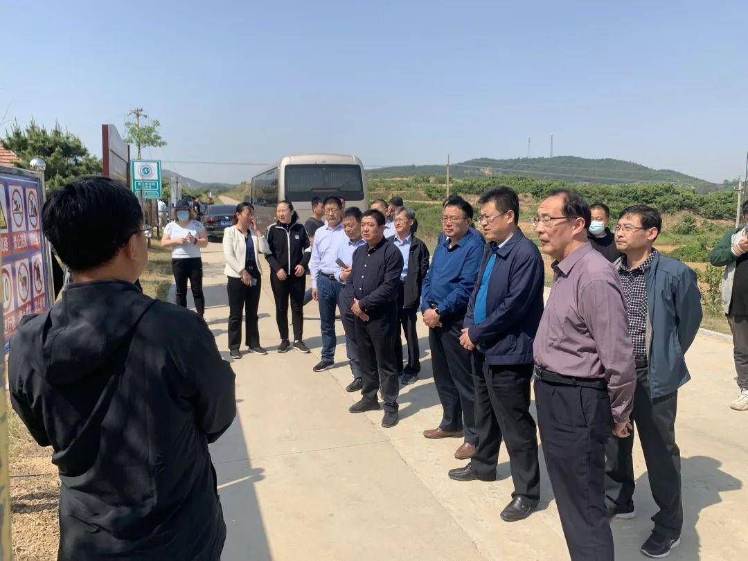 岚山区政府副区长王宗志,莒县县政府副县长马宗光,各区县水利局(经