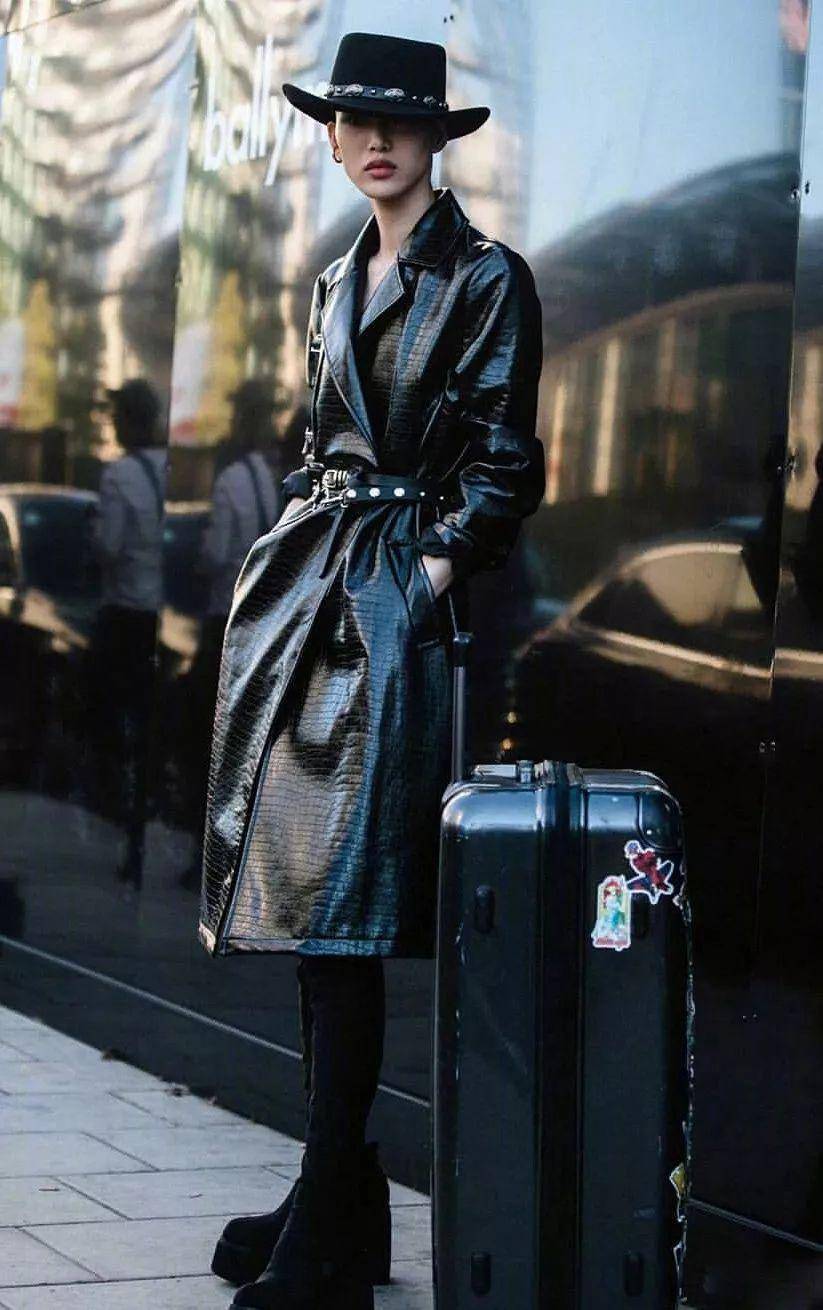 67最酷女潮黑色穿搭黑色是一年四季不可撼动的时尚感大写加粗的高级