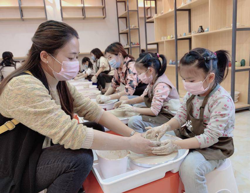 6月1日!"六一"亲子陶艺diy活动,玩泥巴,忆童趣,把玩陶泥艺术