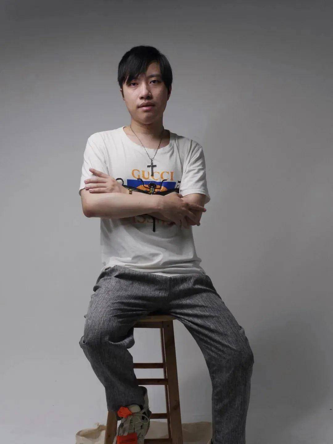 首页 留学 钟玉伟 视觉设计导师 中国美术学院-室内设计 剑桥视觉艺术