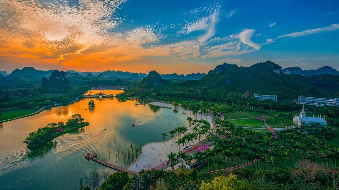 5月31日相约南宁花花大世界打卡7d玻璃天空之境提前过六一