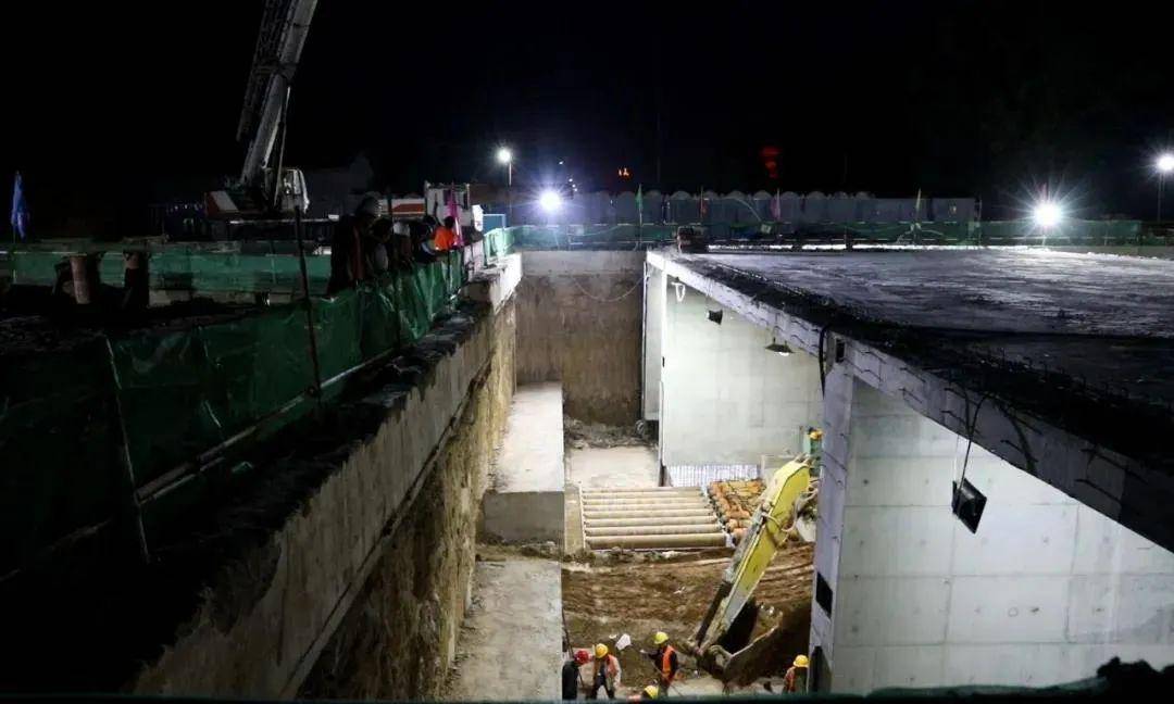 山西建投三建集团金源路项目框架桥顶进成功_手机搜狐网