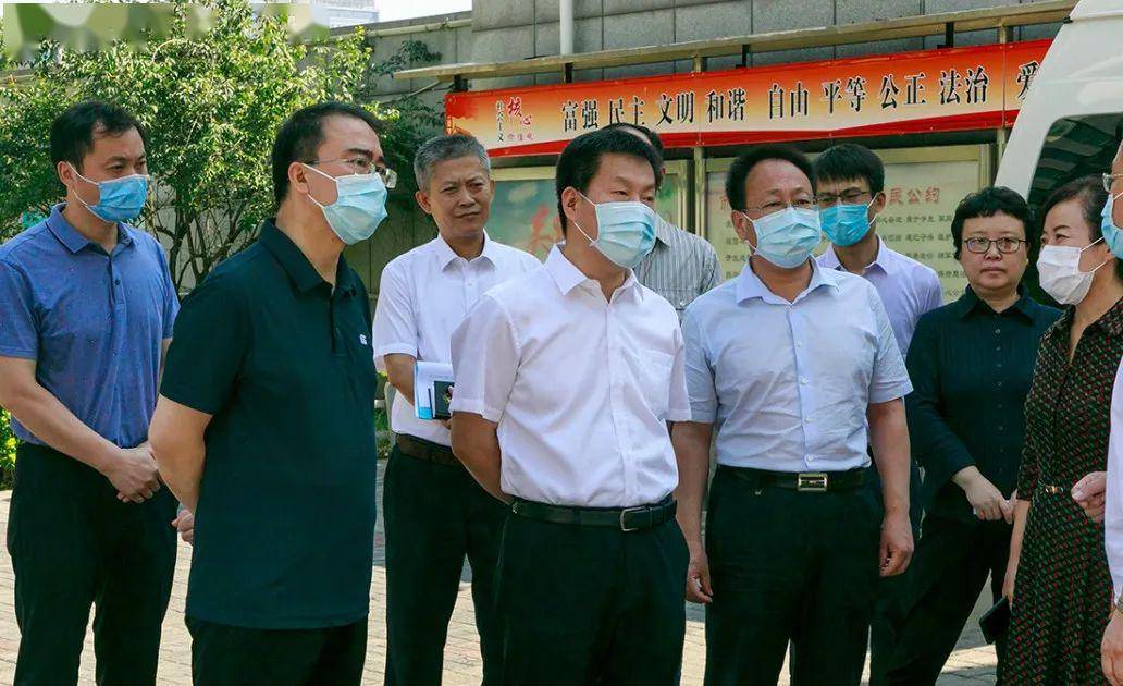 市委常委,宣传部部长丁伟到经开区调研文明城市建设工作_手机搜狐网