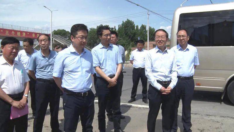 简讯省交通运输厅厅长杨育生来我县调研交通运输工作