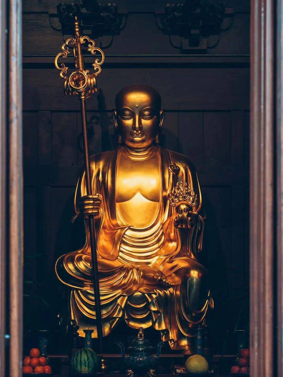 玉佛寺佛像图片