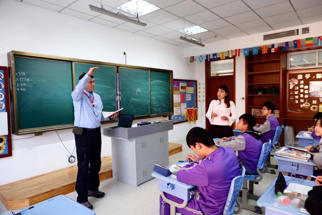 5月30日,煙臺愛華雙語學校邀您雲遊校園!