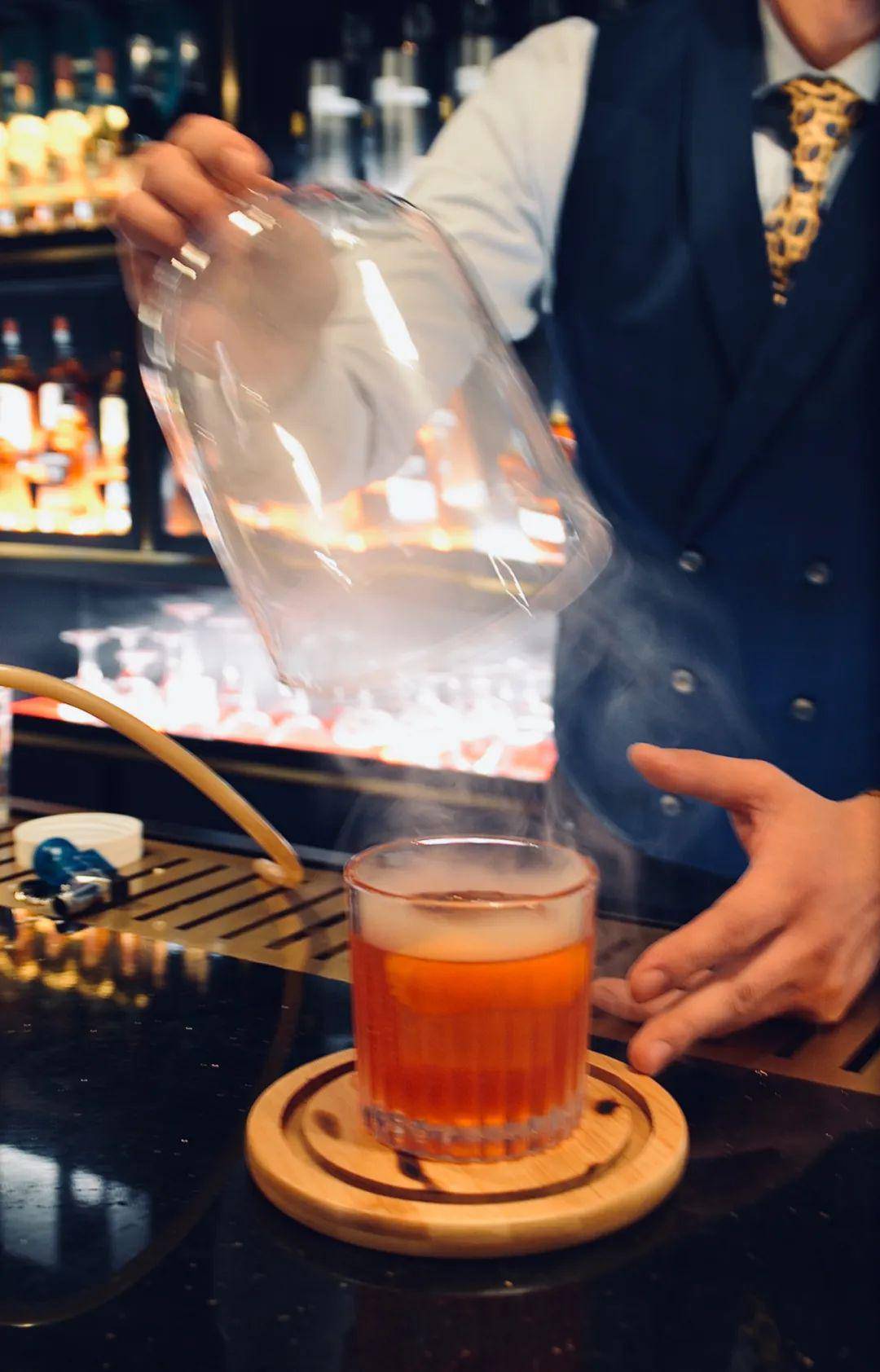 重启杭州夜生活的年轻人嘟嘟