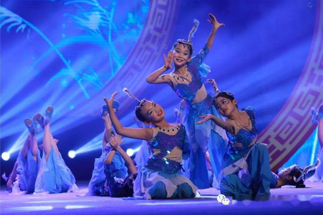 《一路芬芳一路歌》江苏民歌大会主题曲747474舞蹈《小蜜蜂》获