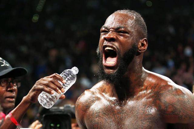 维尔德又惹麻烦了拳迷要求他向泰森道歉你狂妄的样子真丑