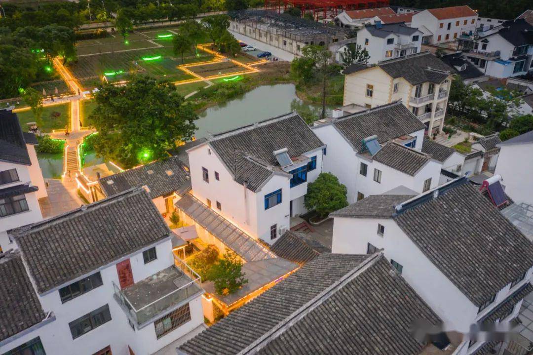 今夜吴眠丨夜色临湖等你来撩