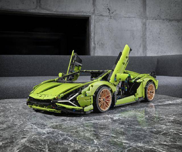 乐高新品3696块积木打造"兰博基尼"将于6月1日发售