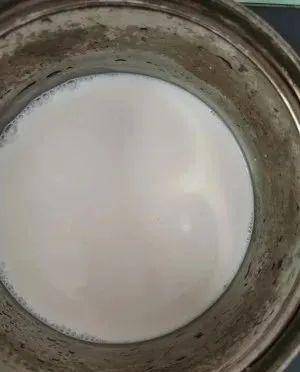 网红奶冻小圆子,做法超简单啊!_牛奶