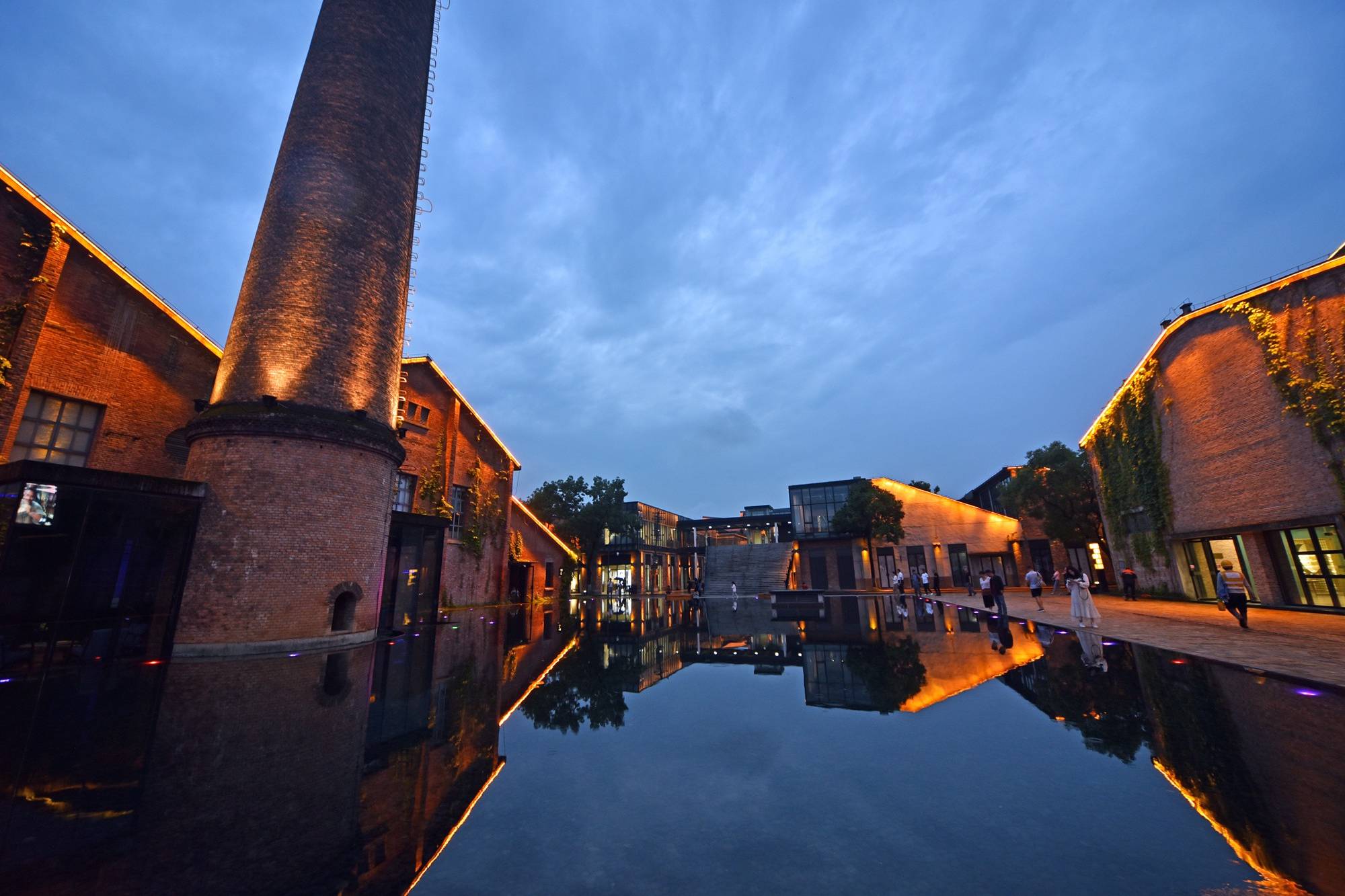 景德镇陶溪川文创街区文化新地标城市新名片