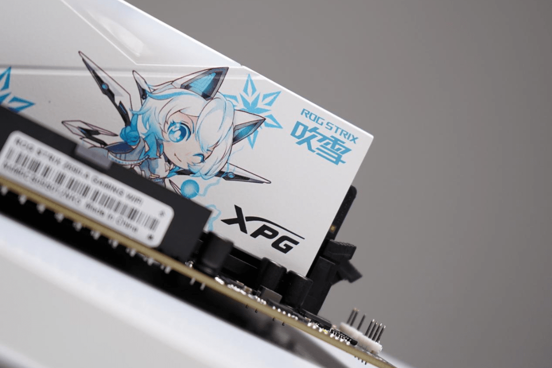 超大特価Ash様専用 XPG D50 吹雪 ROG STRIX 16GBx2 2セット メモリー