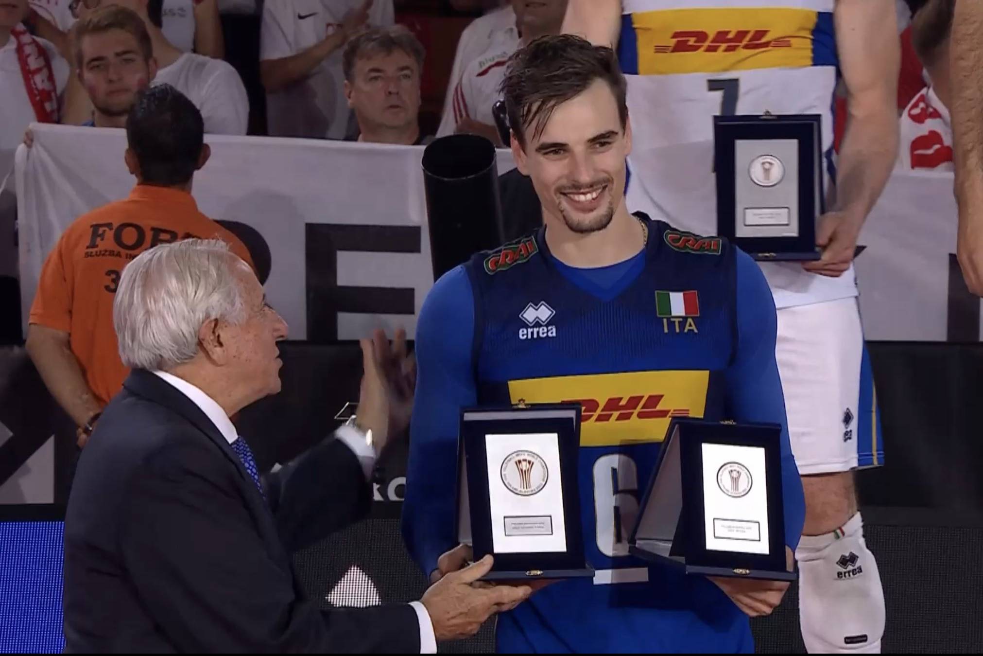 2022男排世锦赛mvp&最佳二传simone giannelli风采录!