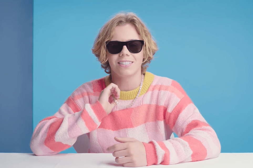 juicewrld同门师弟thekidlaroi向你分享他的生活必备十件套