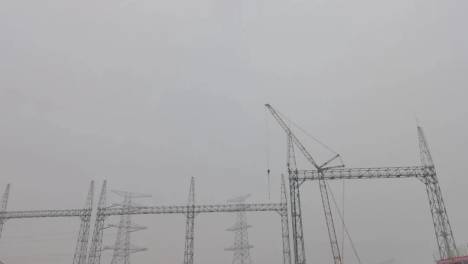 黄石1000kV变电站新建工程 1000kV构架吊装顺利完成