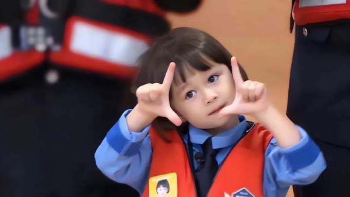 你喜欢韩国童星威廉吗？