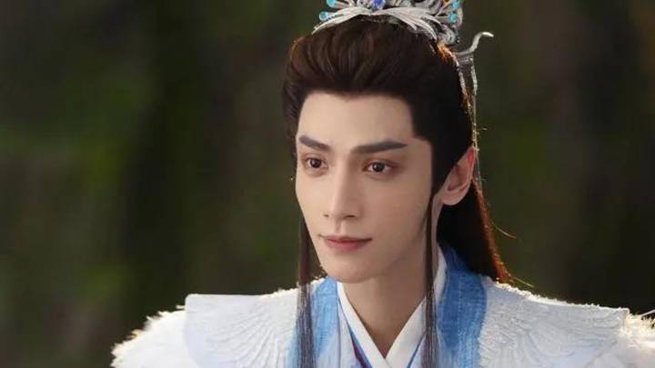 陈晓VS罗云熙，谁才是古装男神？