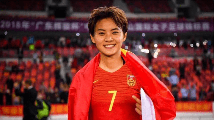 王霜是中国女足第一人吗？