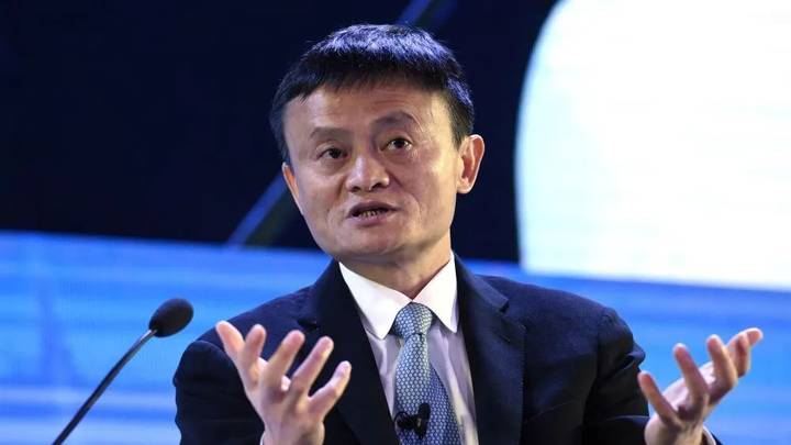 马云又有新身份，你期待他回国吗？