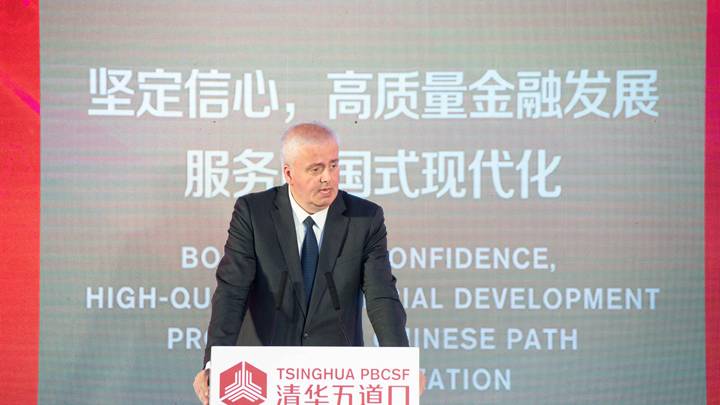 布克哈德·巴尔茨称欧元将支持整个欧元区的欧元支付，你认同吗？