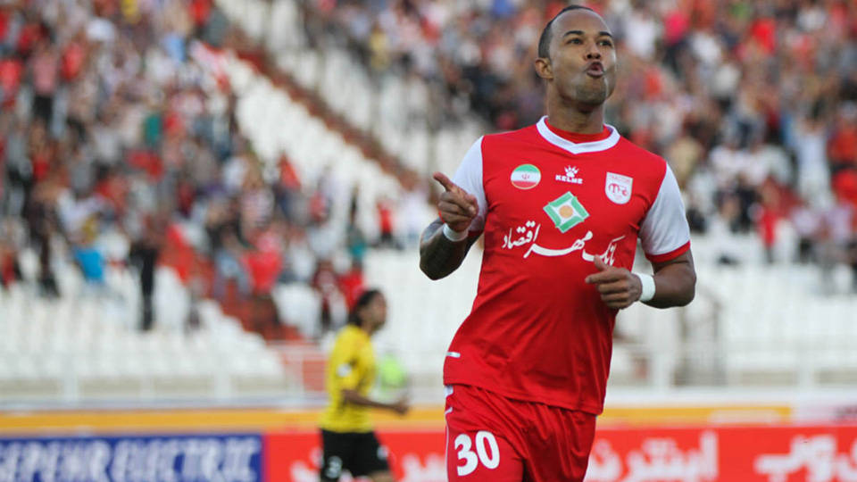 客队大不里士拖拉机上赛季取得伊朗超第4,新赛季球队联赛表现一般,仅