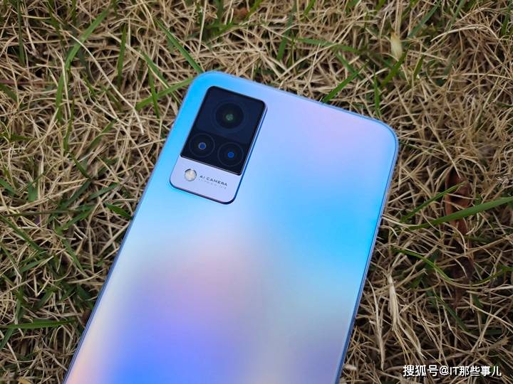 旗舰|自拍全面提升 性能更强 自拍旗舰vivo S9的全面进化