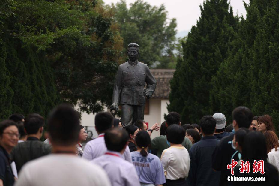 广东惠州:叶挺将军纪念园吸引参观者-搜狐大视野-搜狐新闻