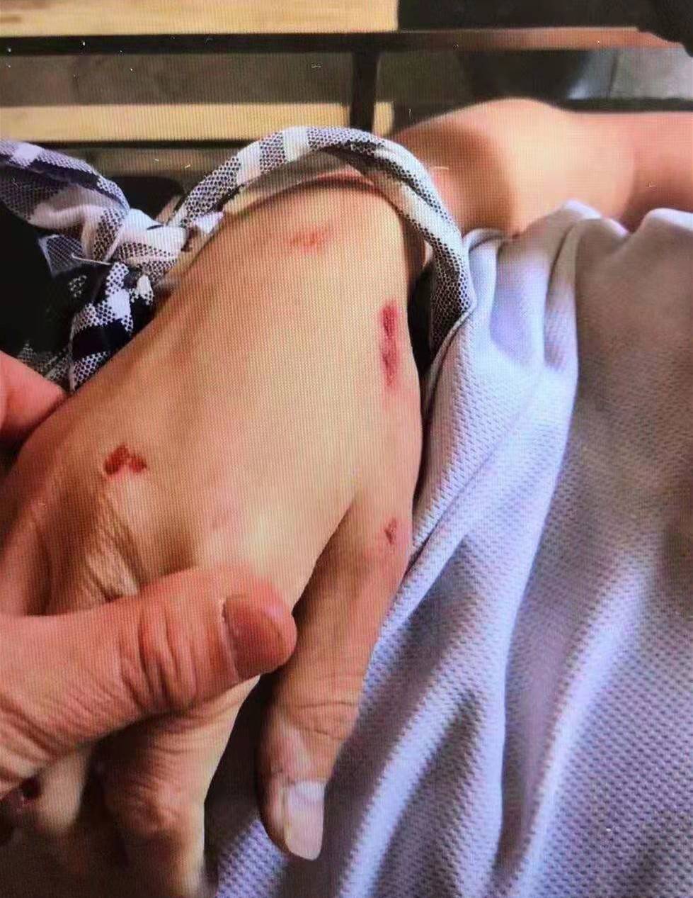 沧州育英中学一高中生校内死亡,警方通报为"自缢身亡"