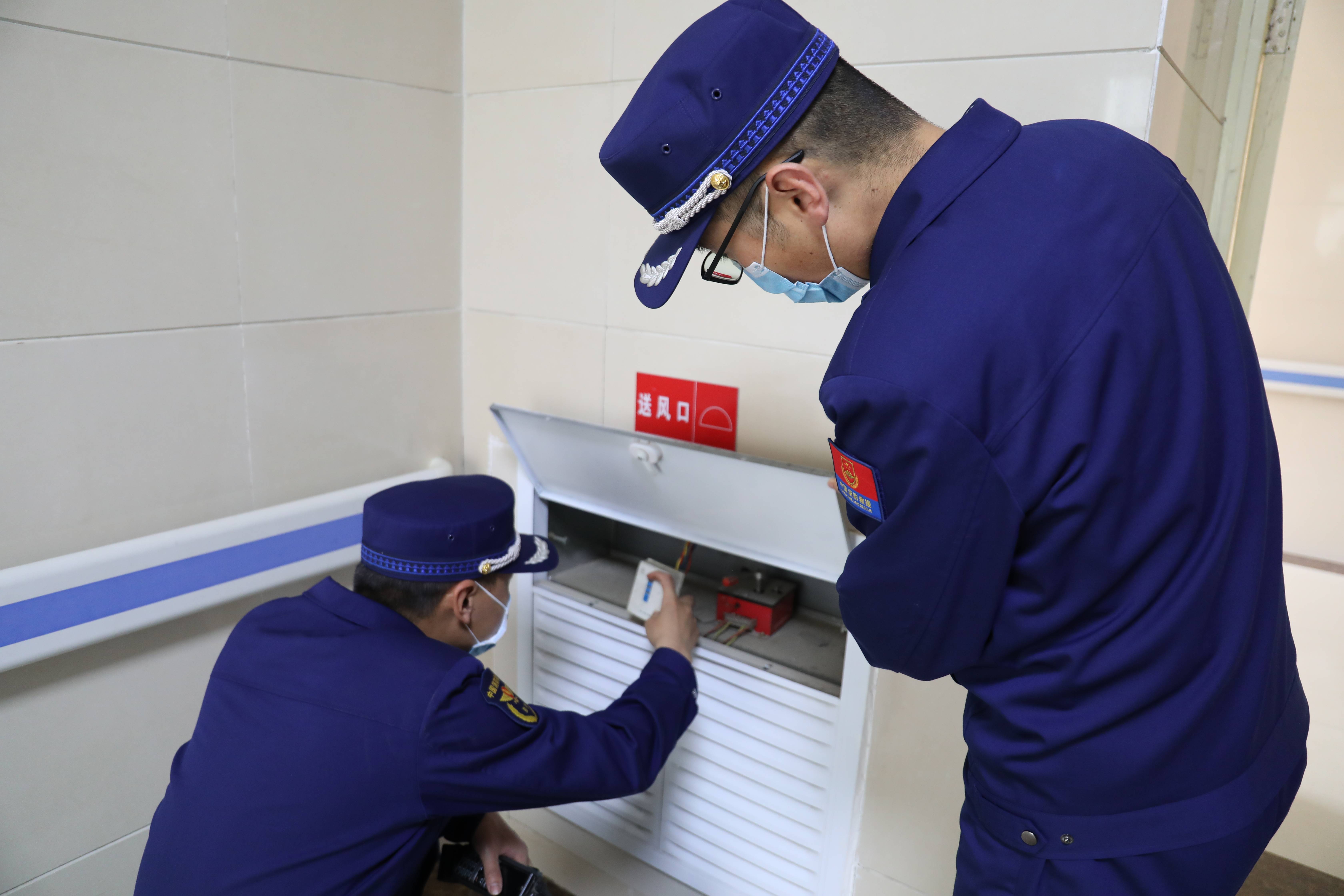 甘肃庆阳:开展医疗卫生机构消防检查 确保五一假日安全稳定