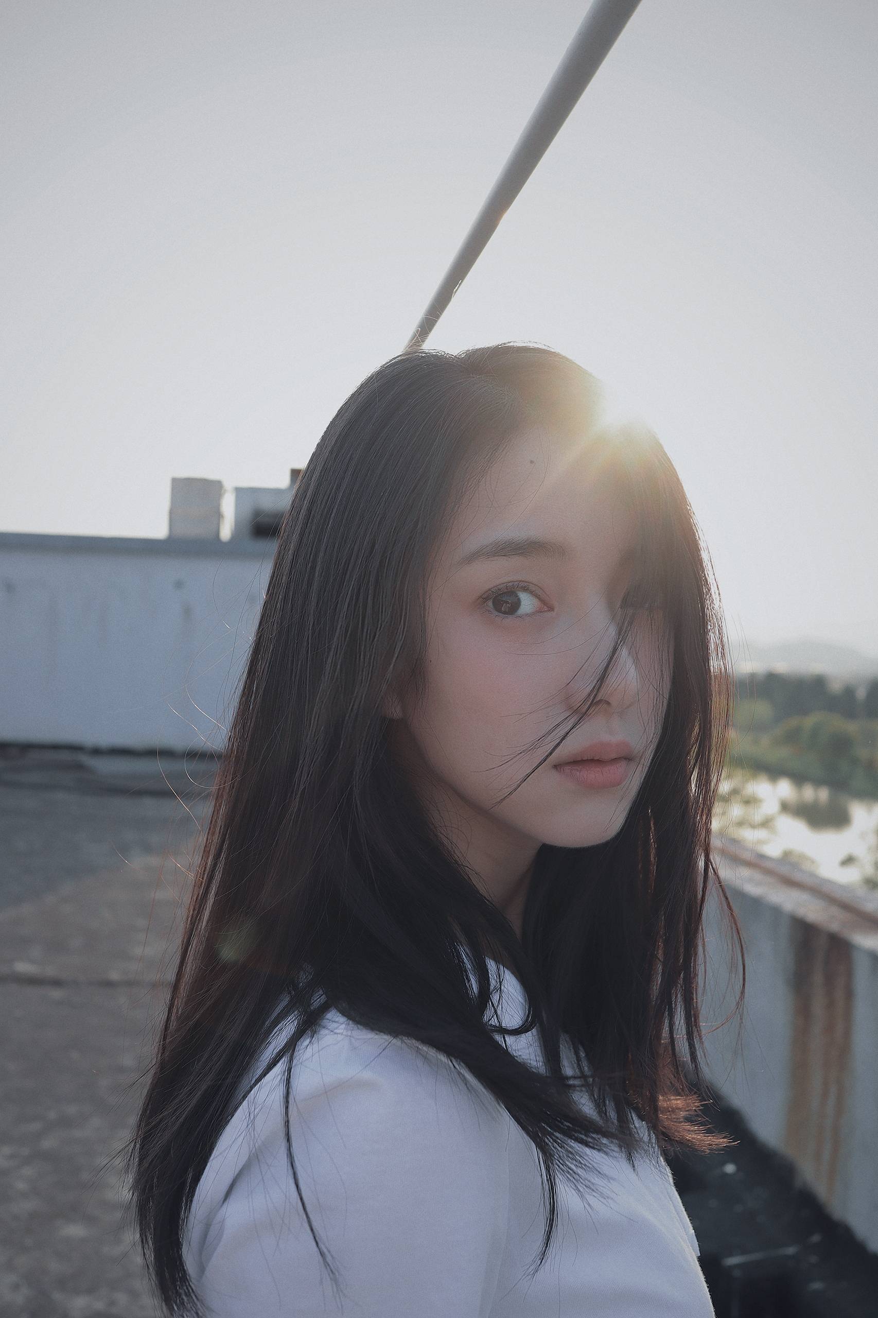 叶可儿春日写真曝光清新元气率性自然