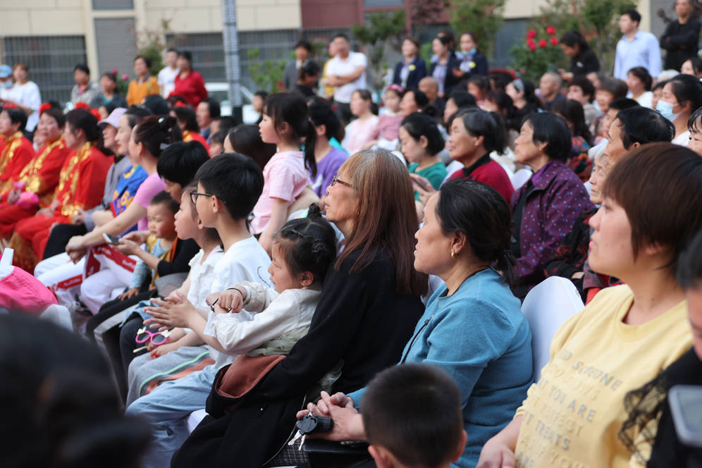 大荔庆五一都市雅苑业主隆重举办联谊会