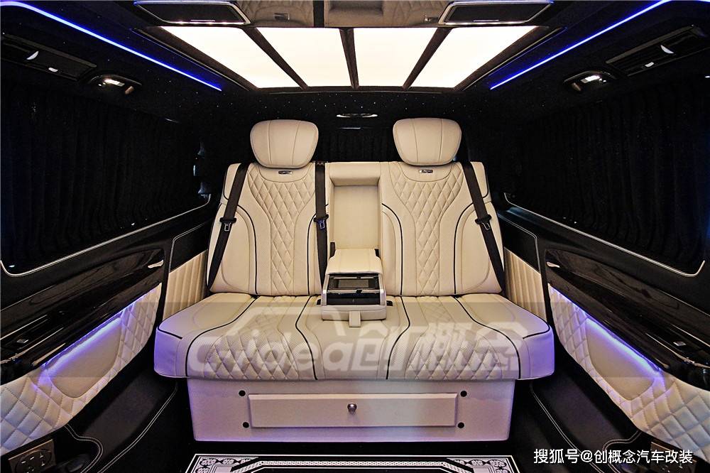 奔驰威霆七座商务房车改装案例,简洁内饰改装,航空座椅舒适性超强_搜狐汽车_搜狐网