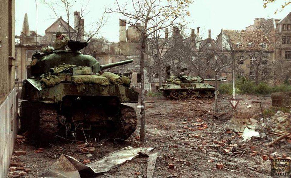 历史老照片:二战时期的欧洲战场