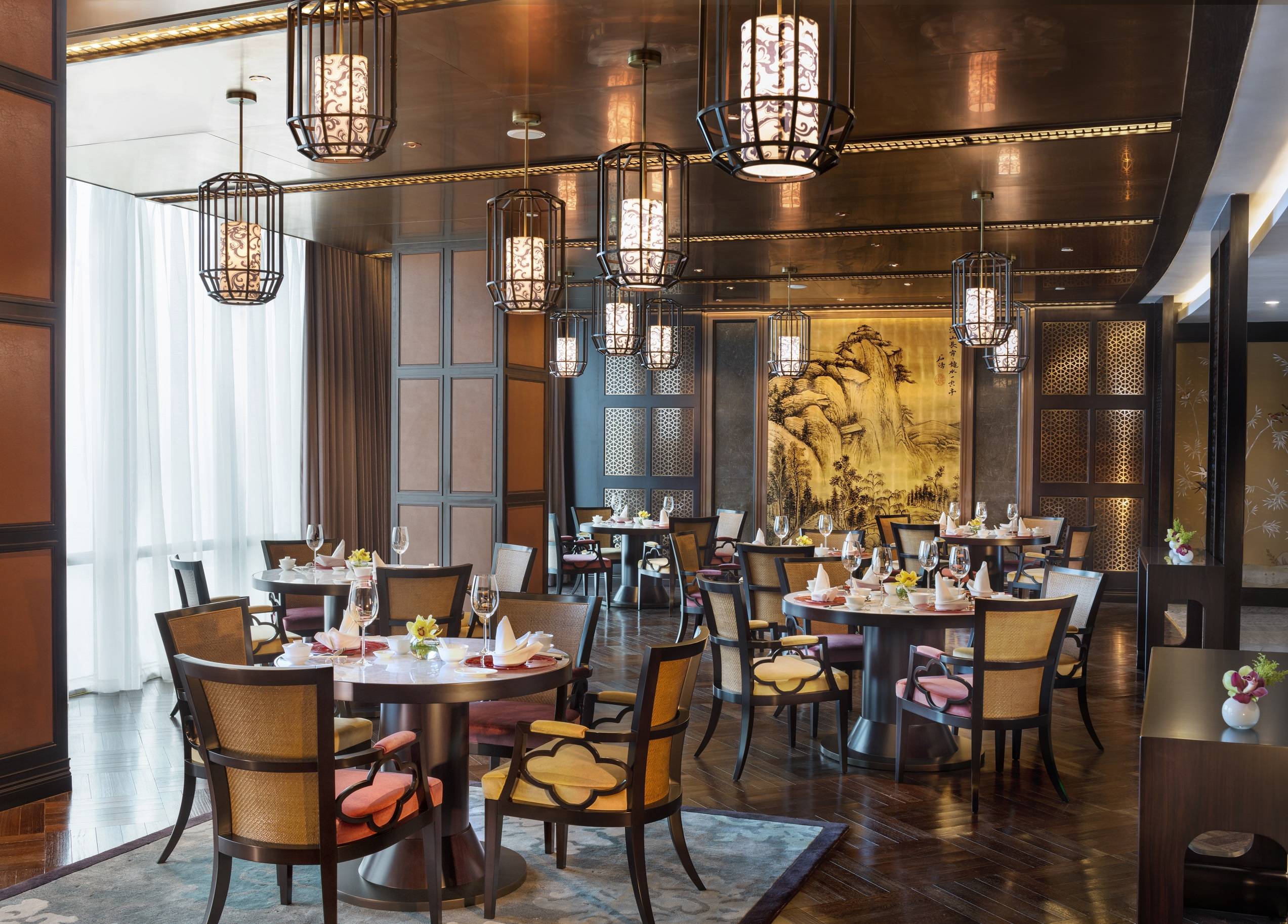 蚝享粤式美食经典万豪旅享家南区参与酒店联袂诚献时令限定礼遇