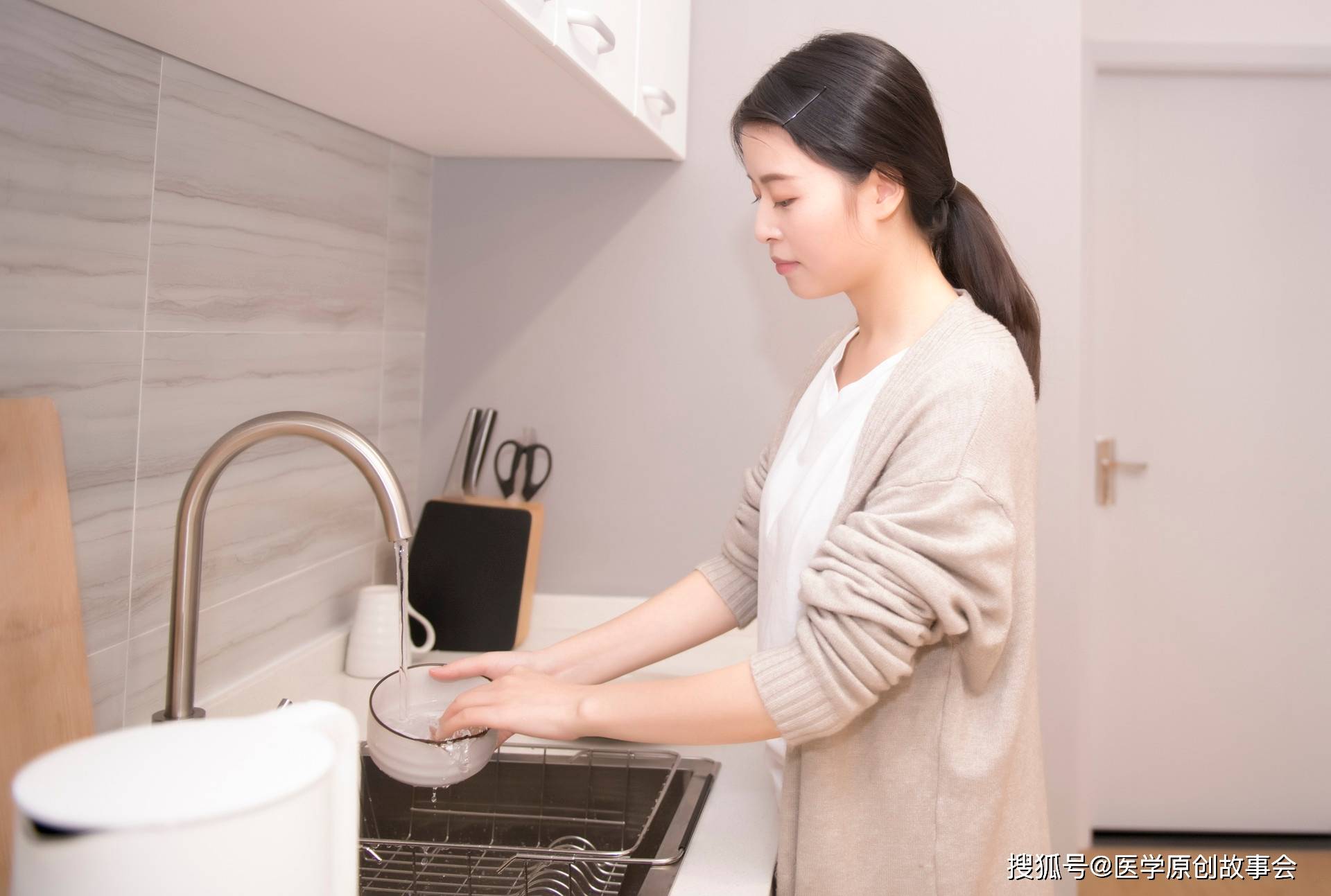 原创
餐前烫一烫碗筷,这种广东的谜之风俗有用吗?看了检测结果再决定