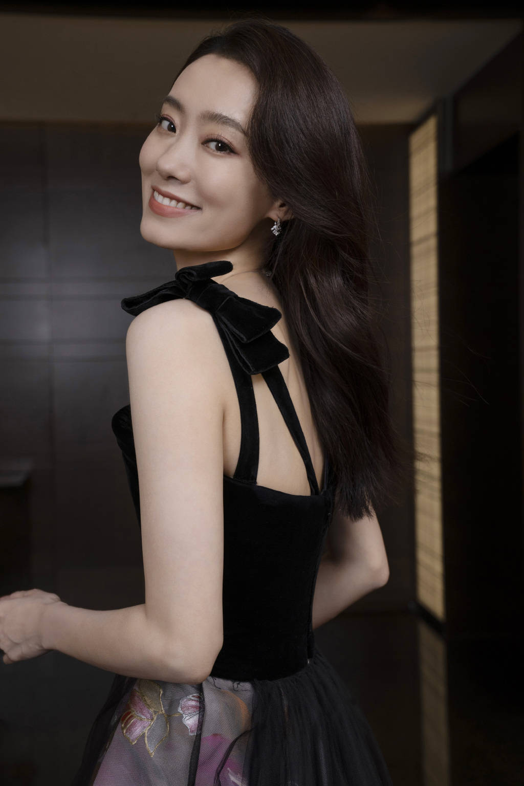 张小斐广告代言邀约不断商业影响力持续高涨