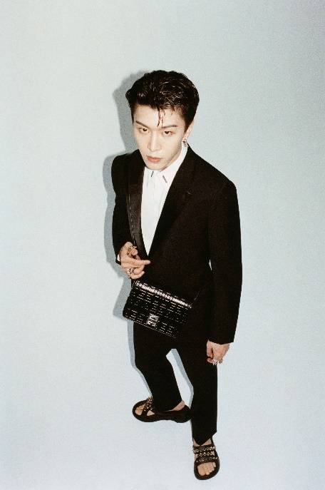 纪梵希创意总监matthewmwilliams以全新设计打造2021年度精选手袋