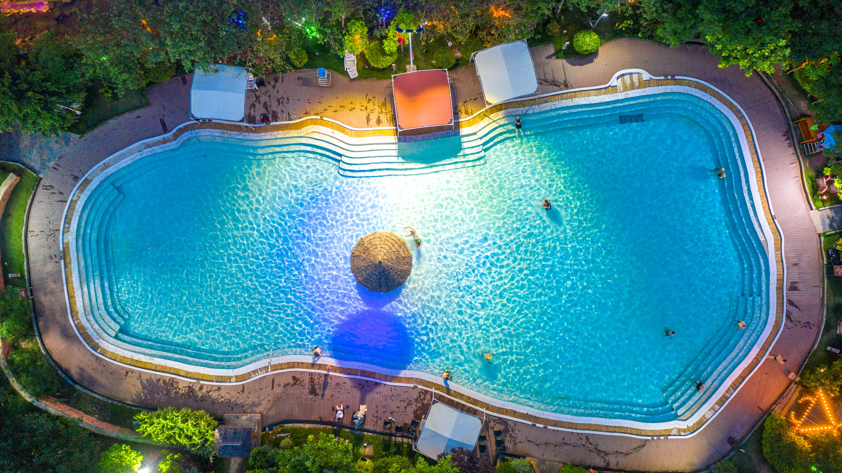 广西防城港深山藏着一座千年温泉周末休闲度假的好地方