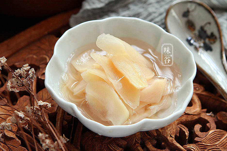 入夏吃姜好处多自制醋泡姜脆爽开胃不辛辣整个夏天都有劲