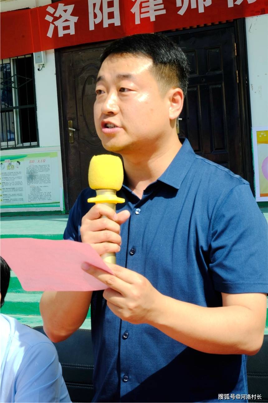 市律师行业党委委员,市律师协会会长杨新涛,市律师协会副会长刘胜春