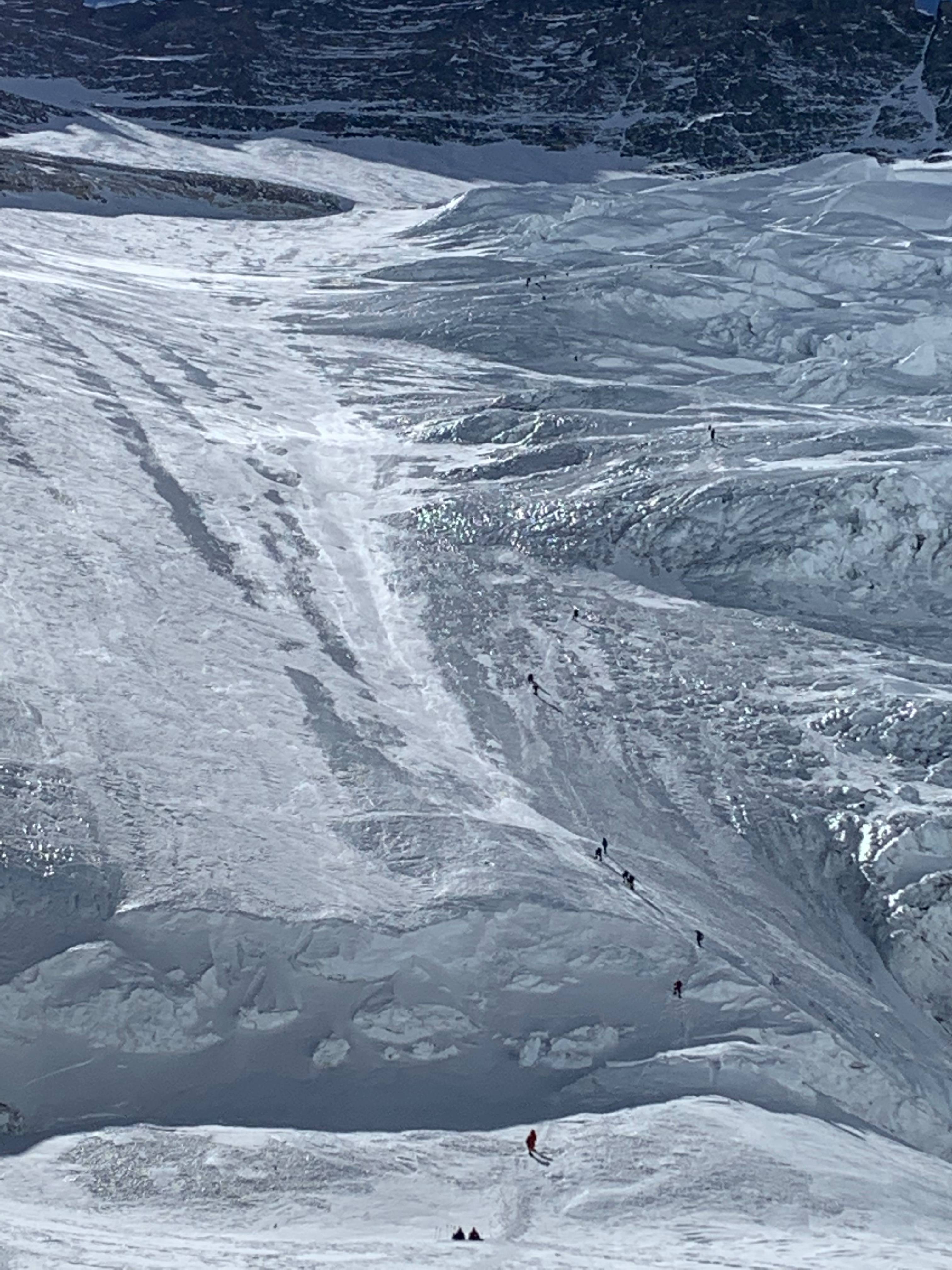 昆布冰川图片