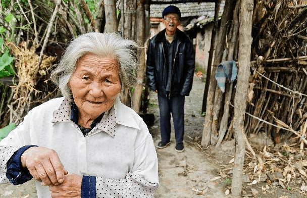 原创农村的父母一般都不愿意到城里的子女一起生活为什么