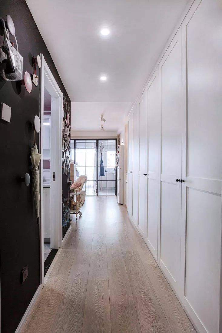 5ee58d0753984f20b4f4da0eb9324fae.jpeg