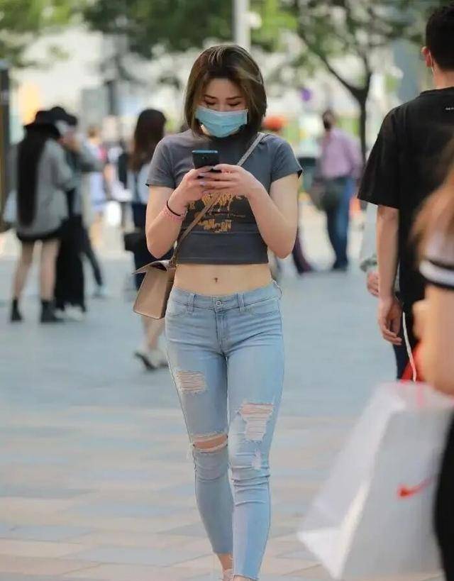 1bd244bec74344b8ad865c0480413e2b.jpeg